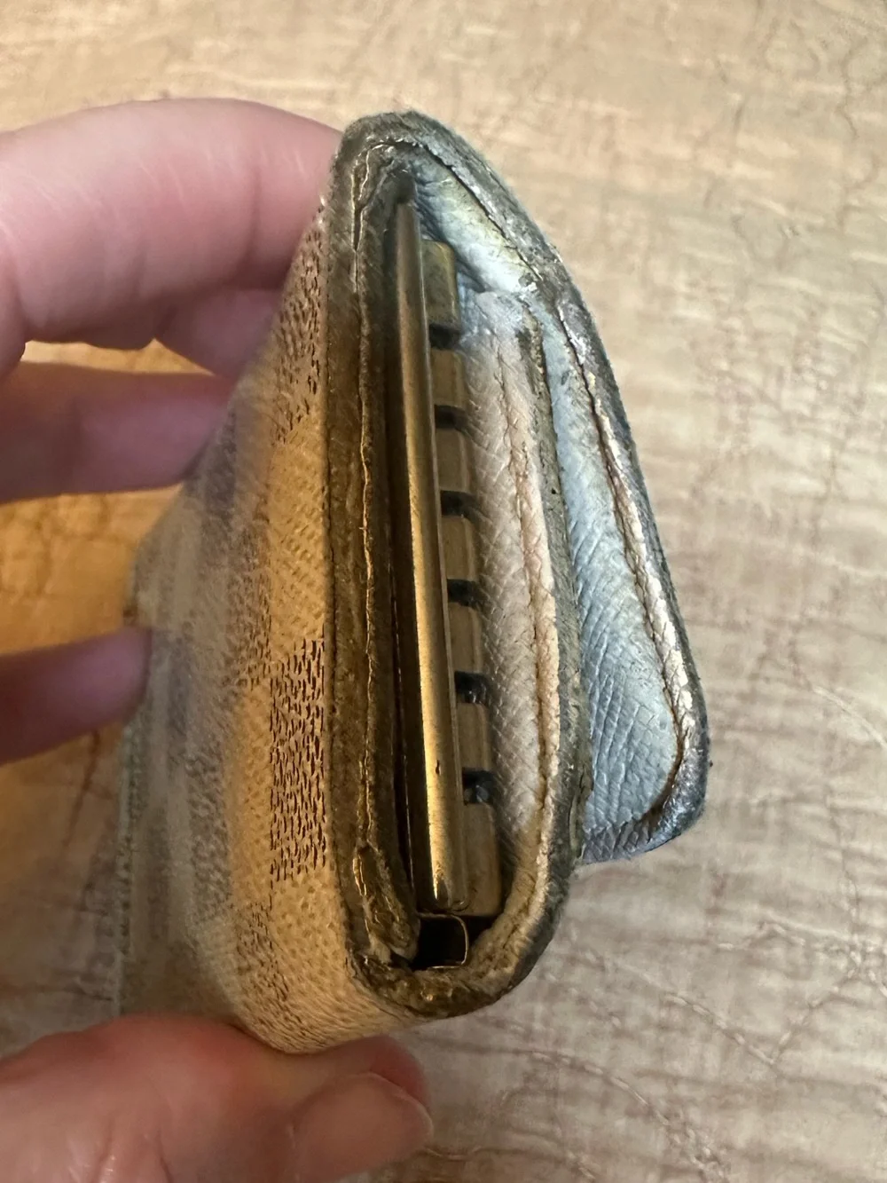 Louis Vuitton Damier Azur Canvas Key & Card Holder in Cream and Brown